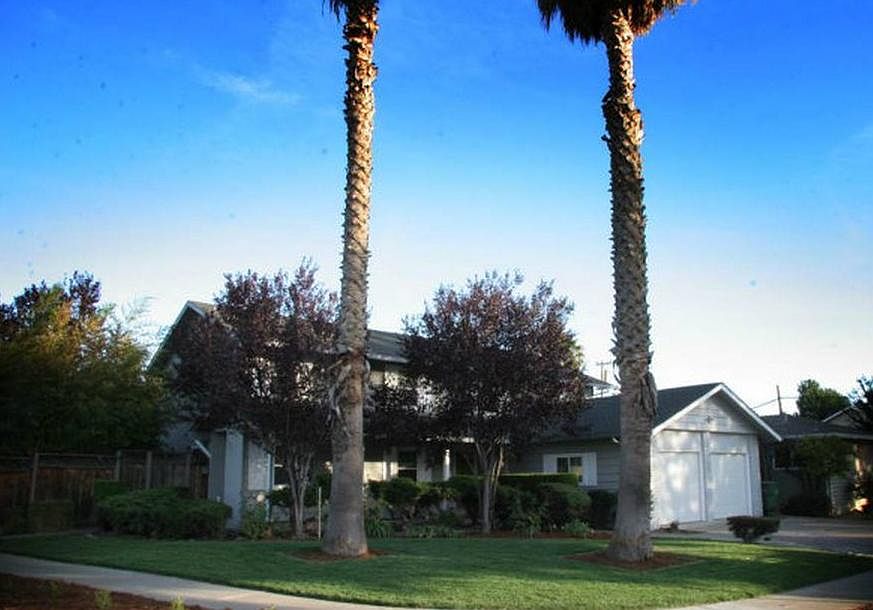 1st image of 1504 Lexington Dr