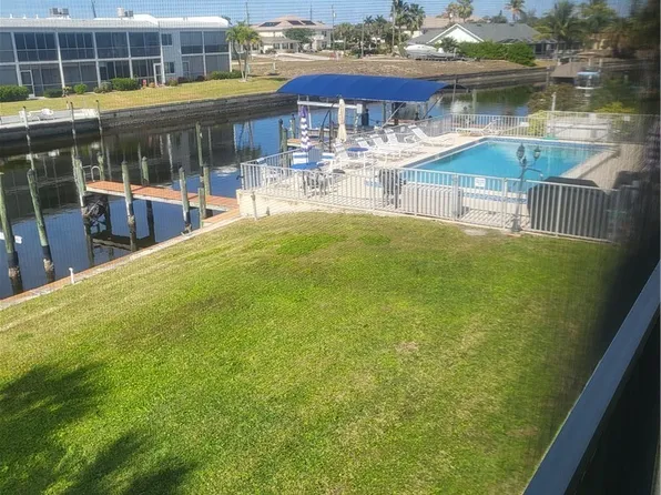 4520 SE 6th Pl APT 2A, Cape Coral, FL 33904