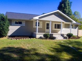 9634 Coeburn Mountain Rd, Norton, VA 24293