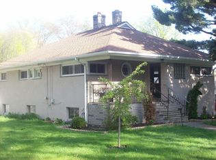 5 Farview Pl, Pompton Lakes, NJ 07442