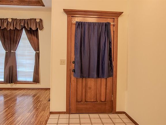 5th image of 9809 S Brookline Ave