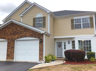 5814 Delaware Ave, Gurnee, IL