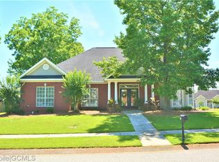 3071 Richmond Dr, Mobile, AL 36695