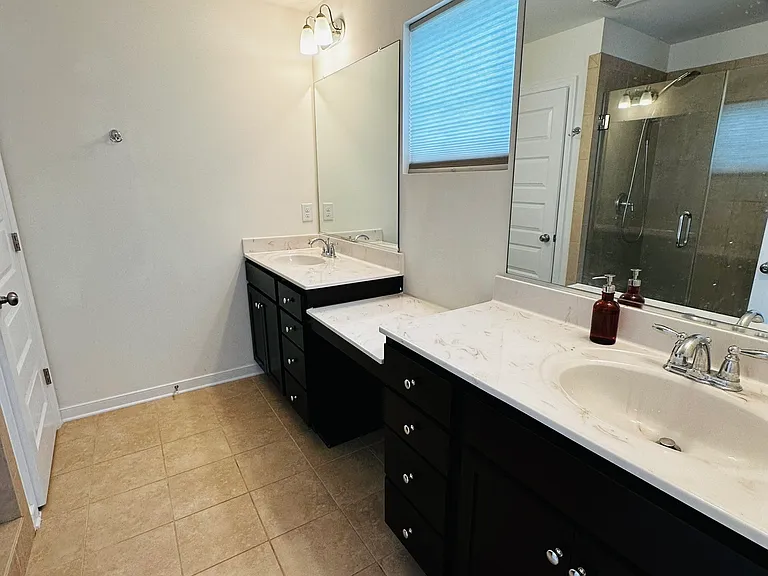 5604 Benoni Ct — Photo 36