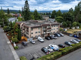 1177 Harrington Ave NE, Renton, WA