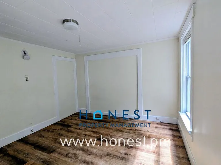 36 Prospect St #3 — Photo 20