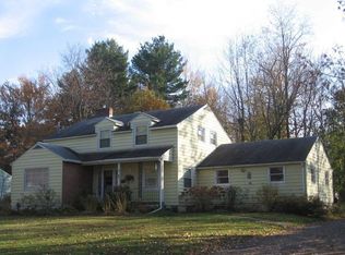 29 Brewer Pkwy, South Burlington, VT 05403