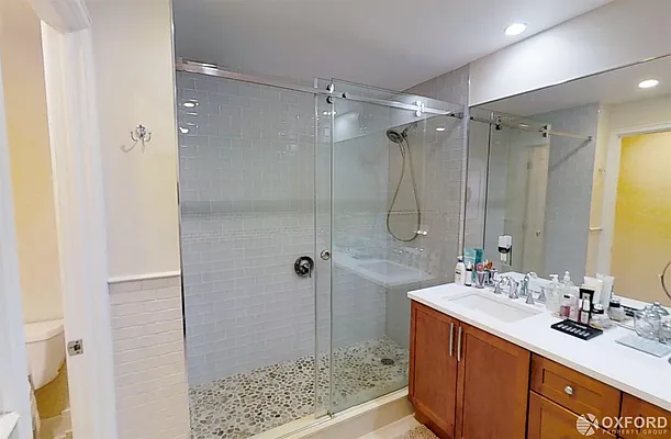 Sold by Oxford Property Group | media 17