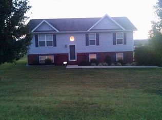 151 Short Ln, Jonesborough, TN 37659