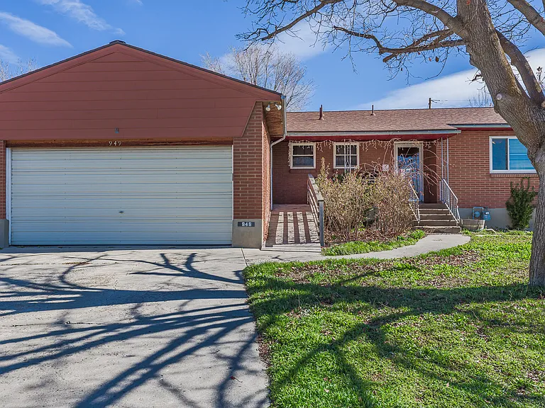 949 E Gregson Ave #1 — Photo 38