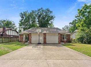 808 & 810 Turtle Creek Rd, Rogers, AR 72756