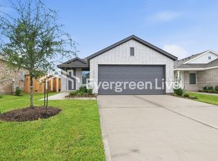 1534 Golden Iris Dr, Crosby, TX 77532
