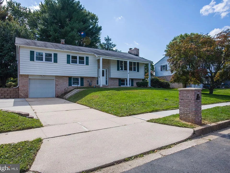 721 Bedford Rd