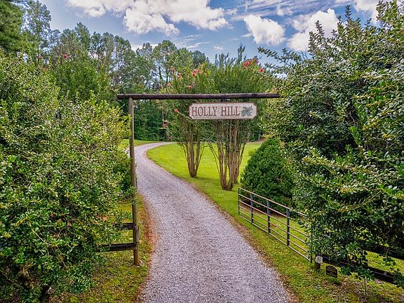 5th image of 312 Charles Rd