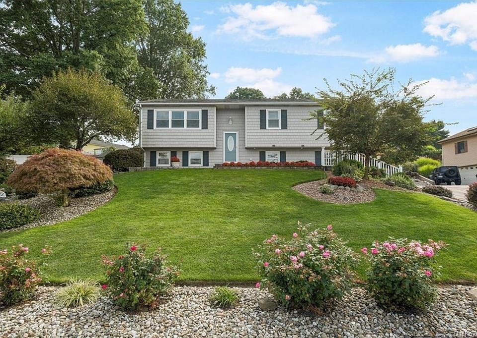 12 Applesauce Lane, Wappingers Falls, NY 12590 Zillow