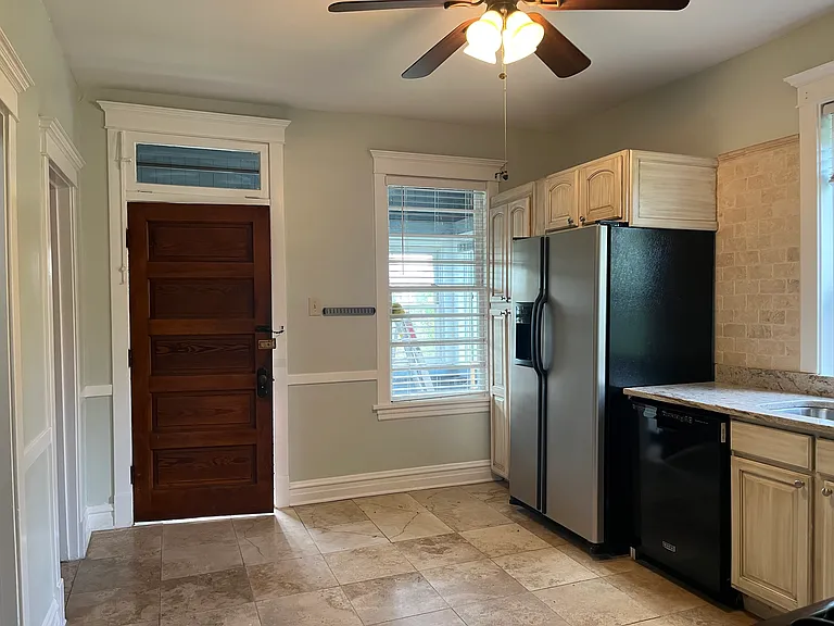 8037 Floral Ave #2 — Photo 15
