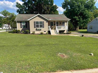 306 Shands St, Clinton, SC, 29325
