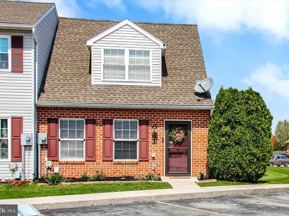 41 Fiddler Dr, New Oxford, PA 17350