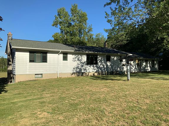 5th image of 12410 S Willow Ave