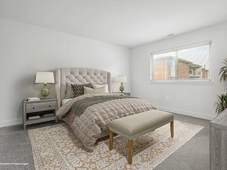 Hamilton Springs Apartments — Photo 8
