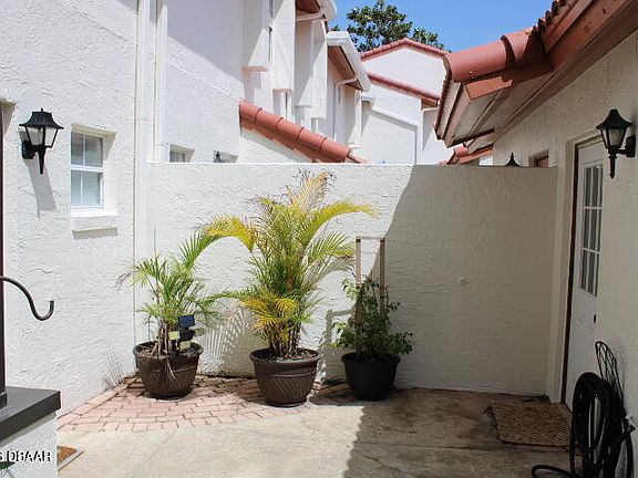 4th image of 288 Florida Shores Blvd