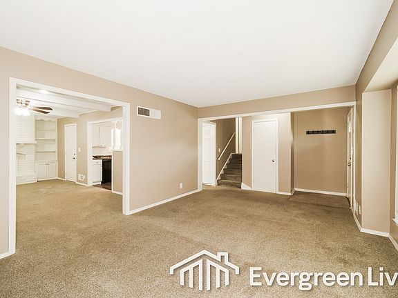4th image of 8851 Evanston Way