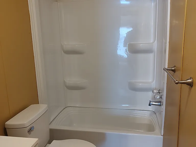 2nd bathroom