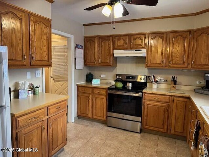 5th image of 1028 Alheim Drive