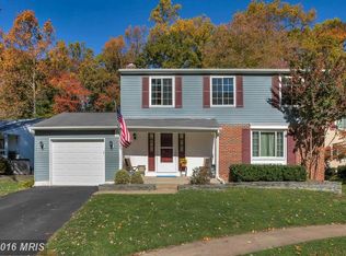 8466 Yellow Leaf Ct, Springfield, VA 22153