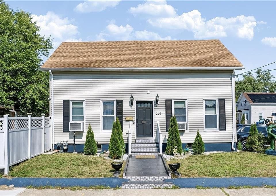 1st image of 279 Smith St
