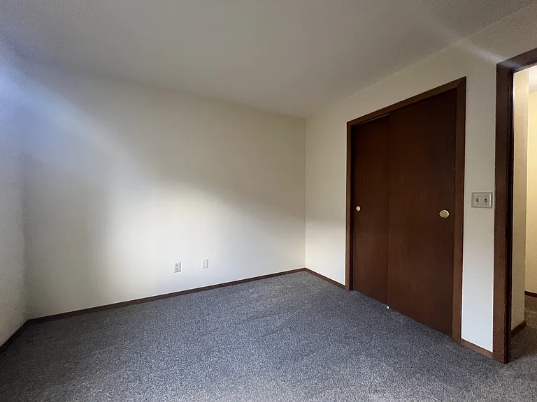 227 N 1st St #2 — Photo 13