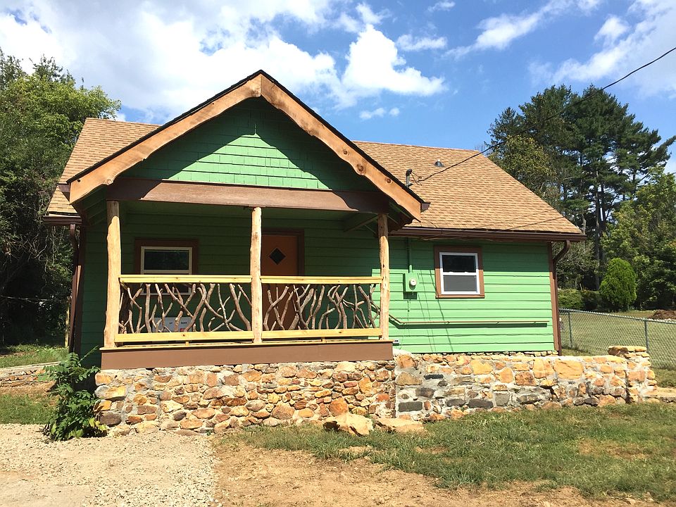 Renovated Cutie!