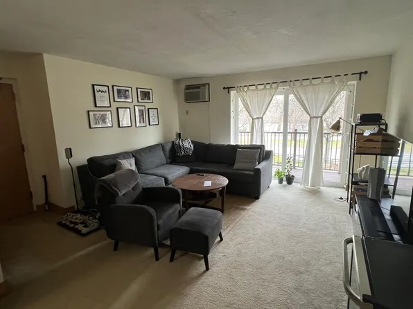 2366 Commonwealth Ave, Auburndale, MA