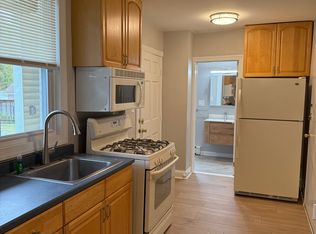 32 North St APT 1, Madison, NJ 07940