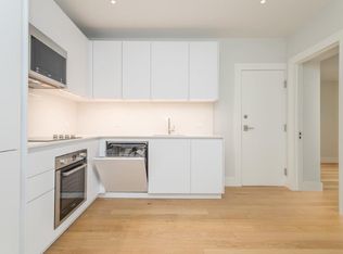 35 South St APT 6D, Boston, MA 02111