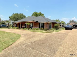 115 Dover Ct, Bossier City, LA 71111