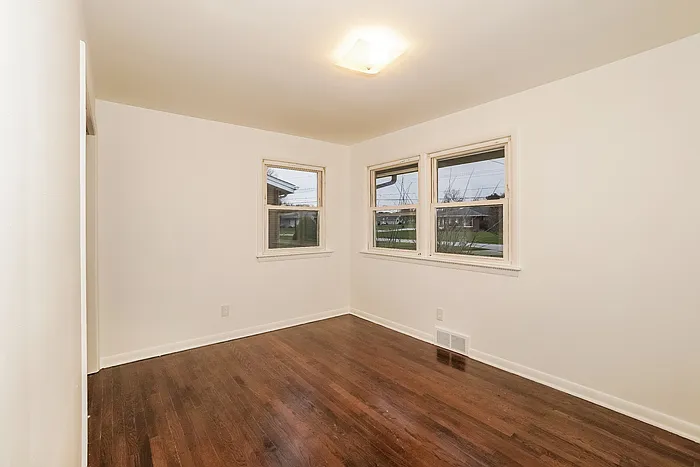 2674 Algonquin Dr — Photo 12