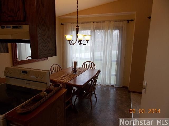 1st image of 7489 Meadowwood Ct