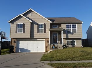 19638 West St, Omaha, NE 68135