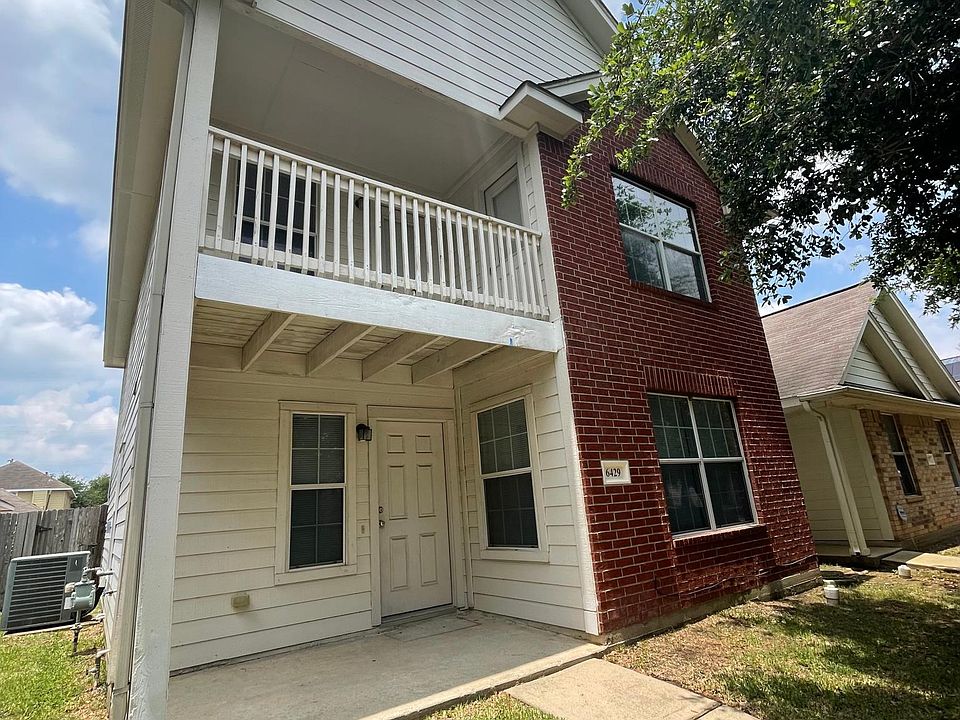 1st image of 6429 Mountain Pines Ln