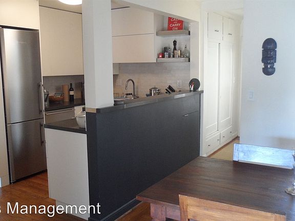 3rd image of 2230 Pacific Ave APT 301
