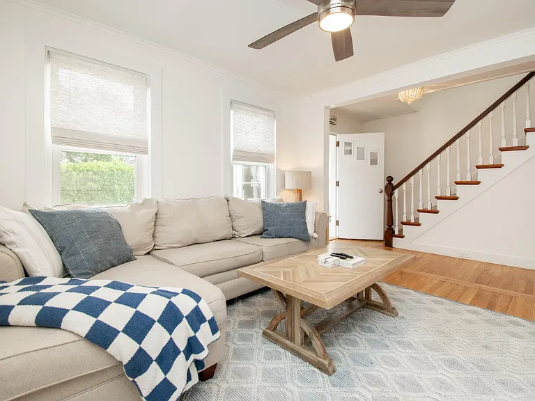 33 Slocum St — Photo 6