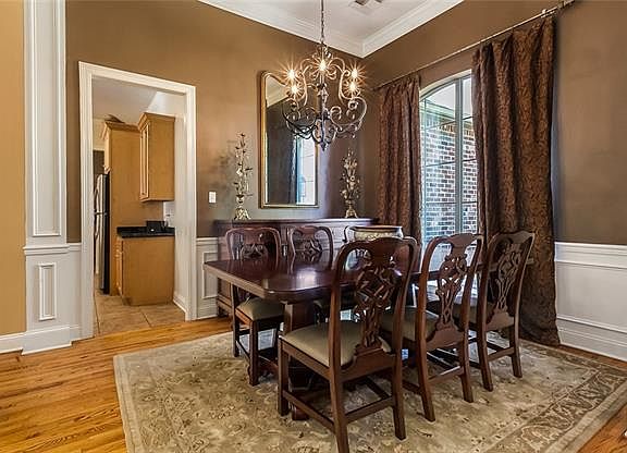 4th image of 1126 Scarlet Oak Ln