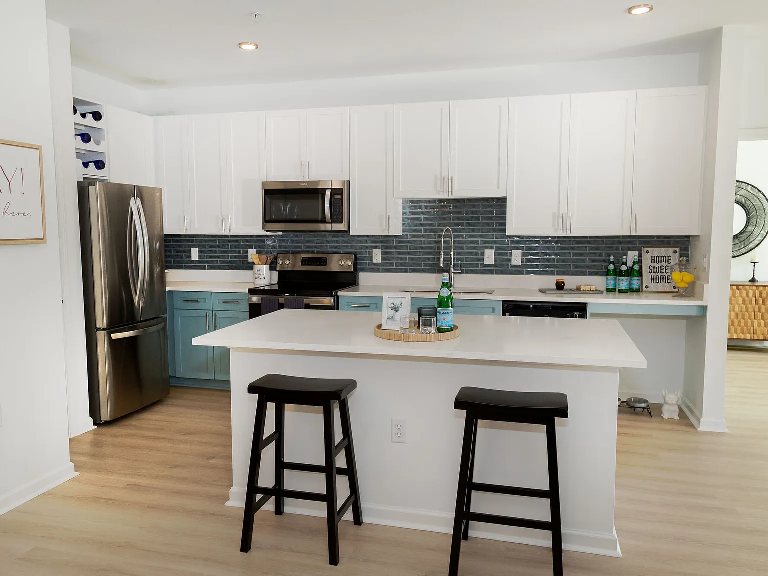 Longshore Commons — Photo 3