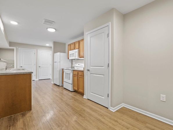 4436 Westport Rd #107