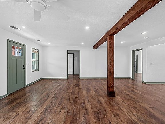 3rd image of 519 N 8th St