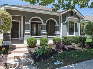 1721 Jasmine Trl, Aubrey, TX 76227