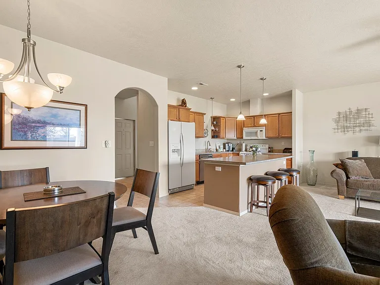 6005 Mia Ln — Photo 35