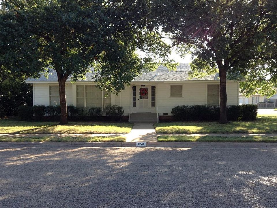 1st image of 1241 Grand Ave