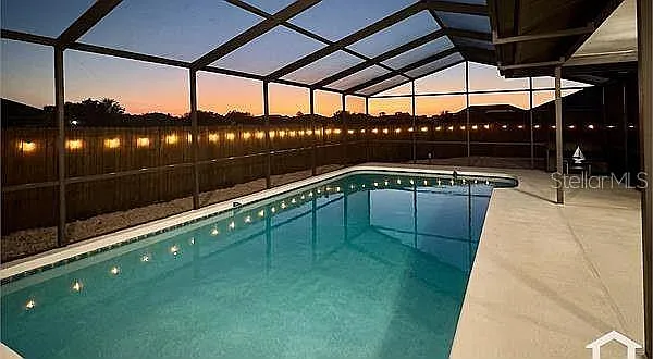 4404 Meadow Creek Cir — Photo 30